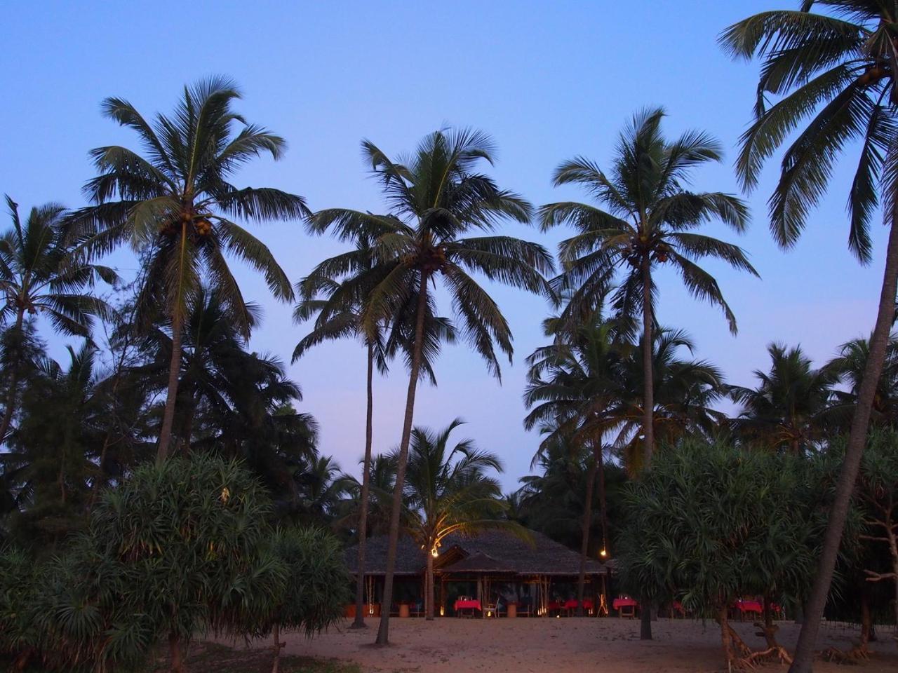 Nīleshwar Neeleshwar Hermitage מראה חיצוני תמונה